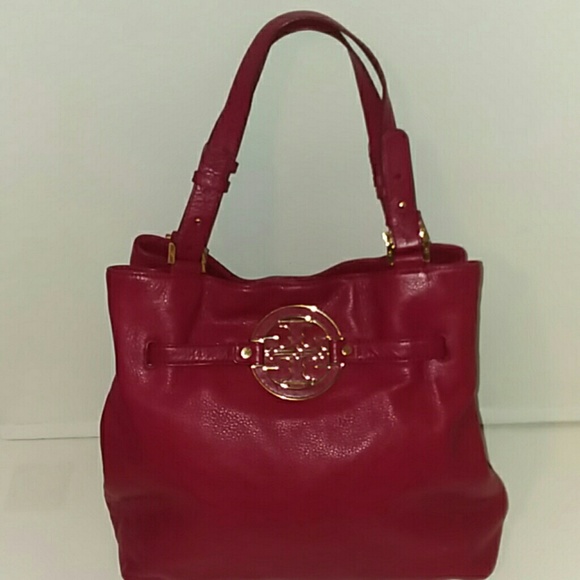 Tory Burch Handbags - PRICE FIRM! Tory Burch Amanda Tote